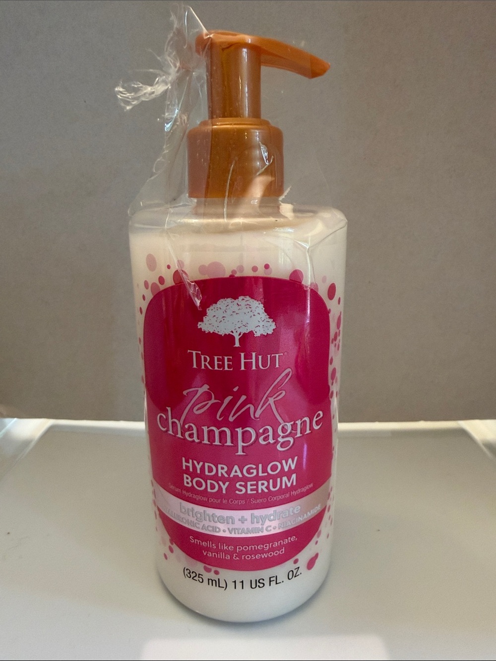 Tree Hut Pink Champagne Hydraglow Body  Serum 11oz